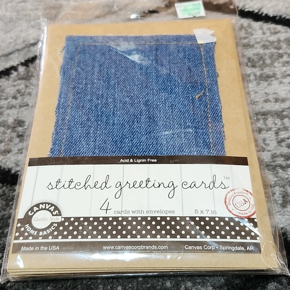 COLLECTION OF STATIONERY & CRAFTING SUPPLIES BUNDLE